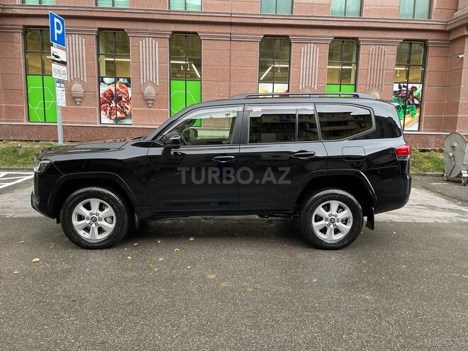 Toyota Land Cruiser 2021, 61,000 km - 4.6 l - Bakı