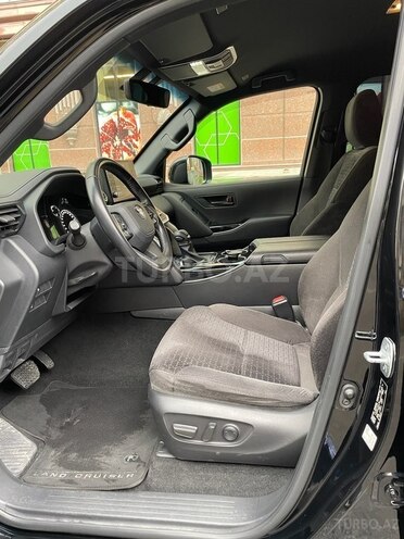 Toyota Land Cruiser 2021, 61,000 km - 4.6 l - Bakı
