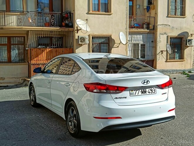 Hyundai Elantra 2016, 184,113 km - 1.6 l - Bakı