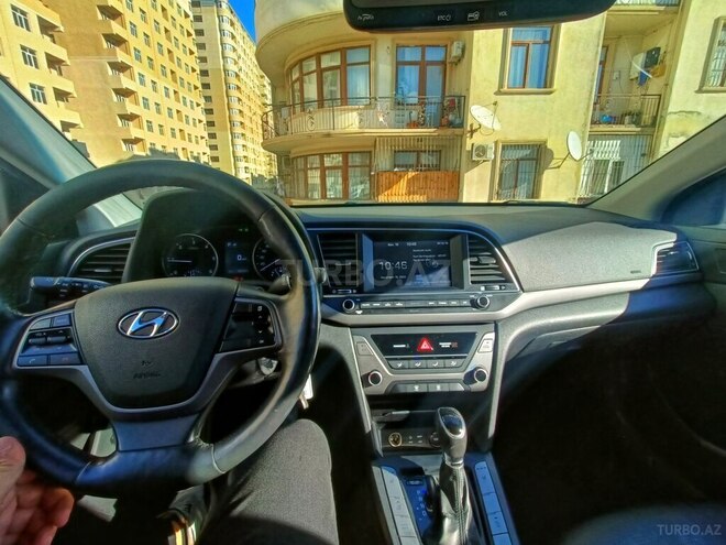 Hyundai Elantra 2016, 184,113 km - 1.6 l - Bakı