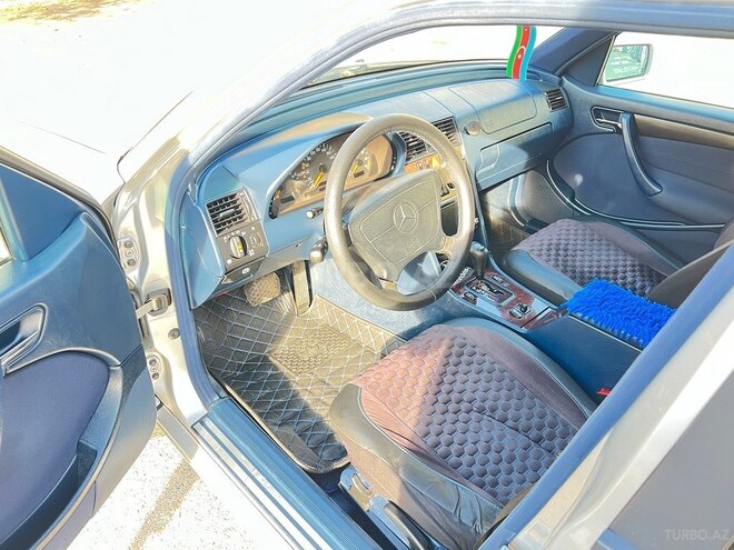 Mercedes C 200 1998, 254,450 km - 2.0 l - Bakı