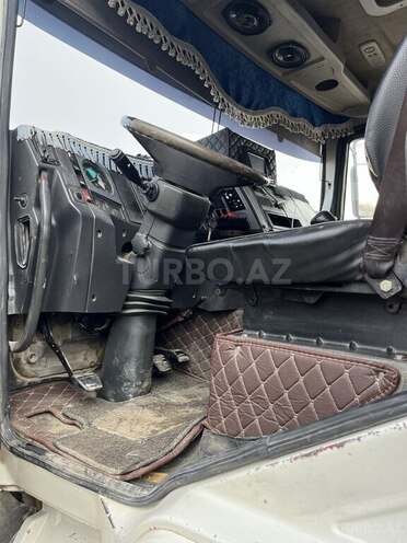 Shacman F2000 2011, 450,000 km - 9.7 l - İmişli
