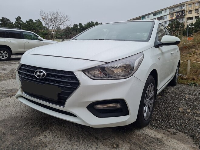 Hyundai Accent 2018, 82,889 km - 1.4 l - Bakı