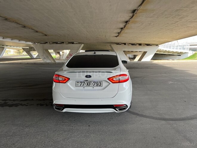 Ford Fusion 2015, 230,000 km - 2.0 l - Bakı