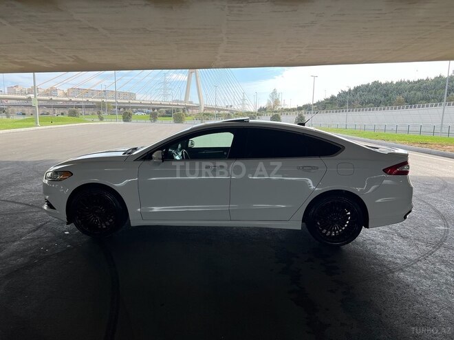 Ford Fusion 2015, 230,000 km - 2.0 l - Bakı