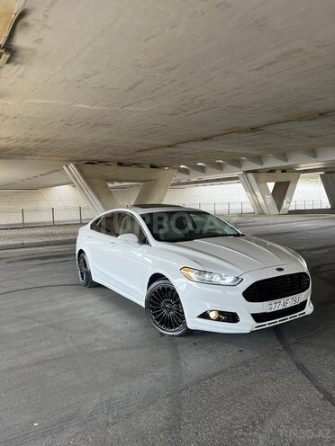 Ford Fusion 2015, 230,000 km - 2.0 l - Bakı