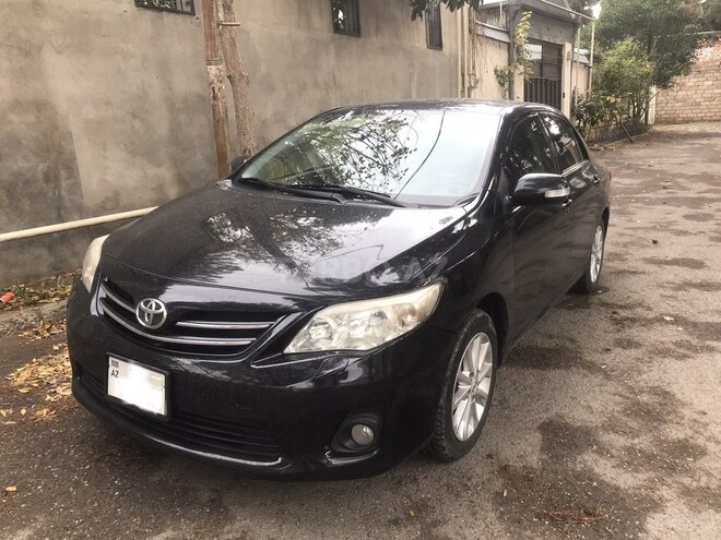 Toyota Corolla 2013, 196,000 km - 1.6 l - Bakı