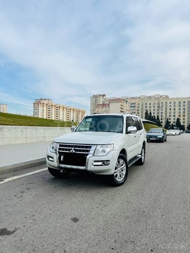 Mitsubishi Pajero 2016, 90,000 km - 3.0 l - Bakı