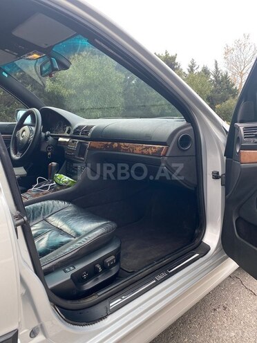 BMW 528 2000, 320,000 km - 2.8 л - Bakı
