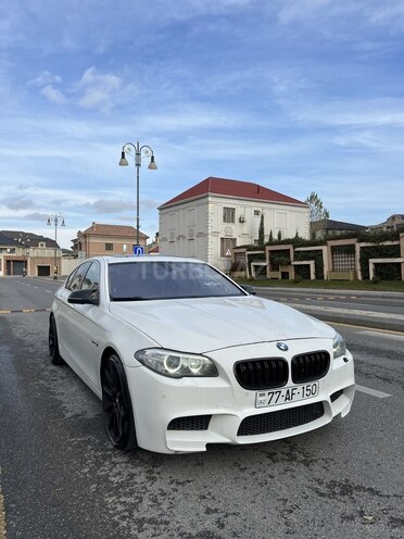 BMW 528 2013, 231,000 km - 2.0 л - Bakı