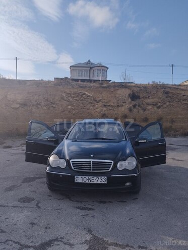 Mercedes C 240 2001, 260,000 km - 2.4 л - Bakı