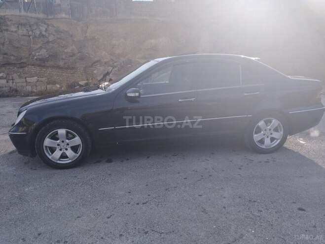 Mercedes C 240 2001, 260,000 km - 2.4 л - Bakı