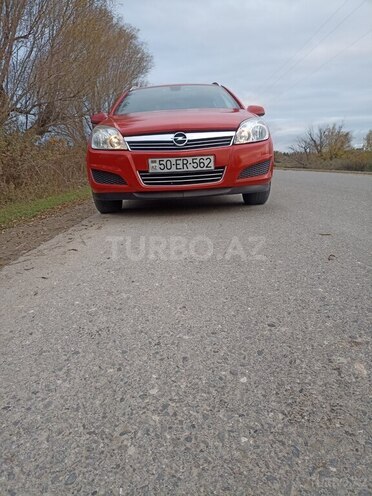 Opel Astra 2007, 269,000 km - 1.3 l - Quba