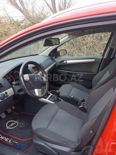 Opel Astra 2007, 269,000 km - 1.3 l - Quba