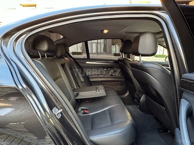 BMW 535 2016, 93,000 km - 3.0 l - Bakı