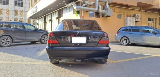 Mercedes C 230 1999, 190,000 km - 2.3 l - Bakı