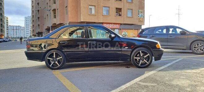 Mercedes C 230 1999, 190,000 km - 2.3 l - Bakı
