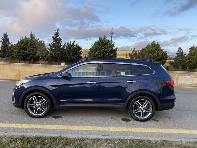 Hyundai Grand Santa Fe 2016, 198,000 km - 2.2 l - Bakı
