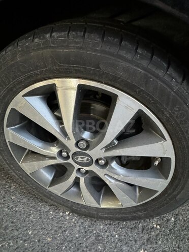 Hyundai Accent 2016, 225,308 km - 1.6 l - Bakı