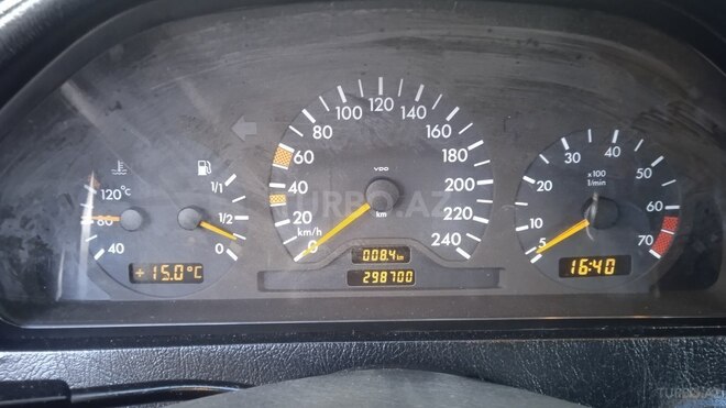 Mercedes C 200 1998, 298,700 km - 2.0 l - Bakı