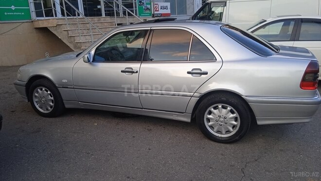 Mercedes C 200 1998, 298,700 km - 2.0 l - Bakı