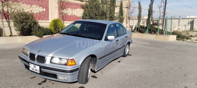 BMW 318 1997, 168,000 km - 1.8 l - Bakı