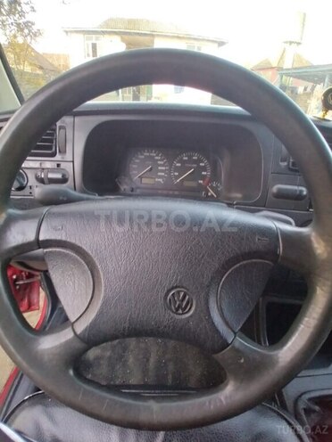 Volkswagen Golf 1996, 25,263 km - 2.0 л - Lənkəran