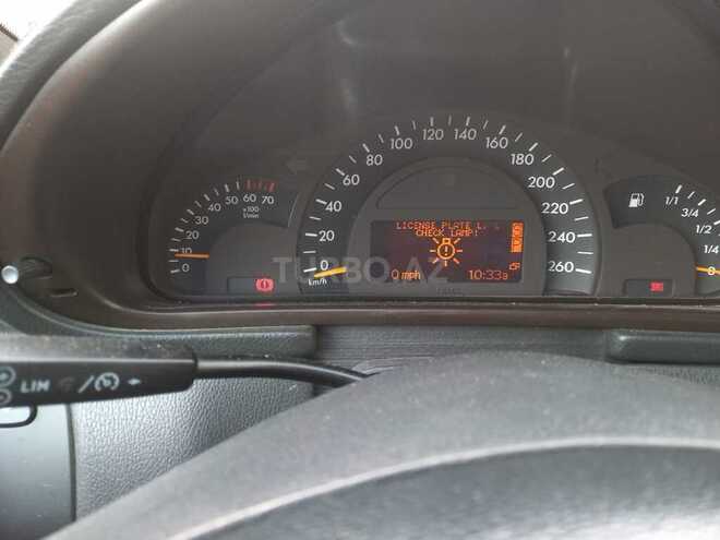 Mercedes C 240 2000, 218,000 km - 2.6 л - Bakı