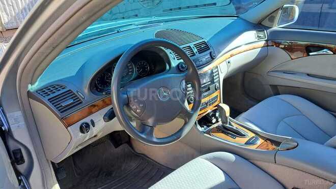 Mercedes E 240 2002, 337,363 km - 2.6 l - Bakı