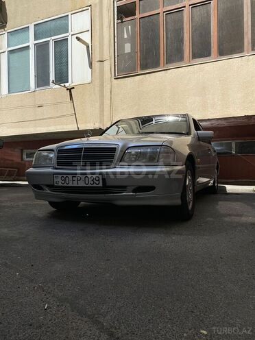 Mercedes C 180 1999, 400,000 km - 1.8 л - Bakı