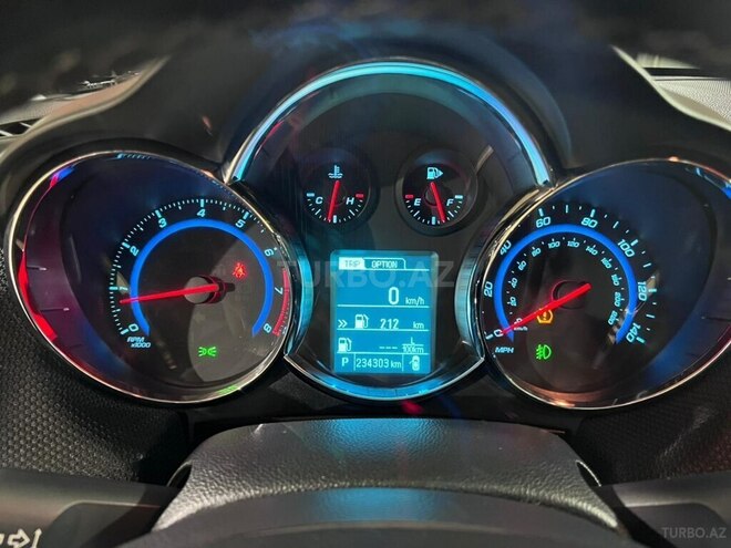 Chevrolet Cruze 2015, 235,000 km - 1.4 л - Bakı