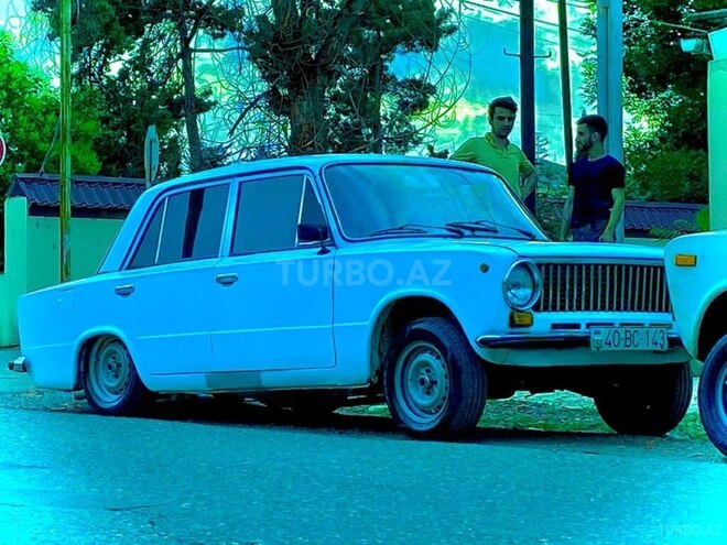 LADA (VAZ) 21011 1979, 10,000 km - 1.5 l - Quba