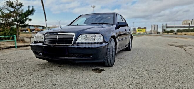 Mercedes C 230 1999, 269,500 km - 2.3 л - Bakı