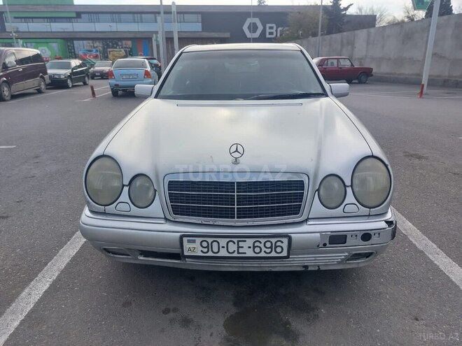 Mercedes E 220 1996, 358,000 km - 2.2 l - Bakı