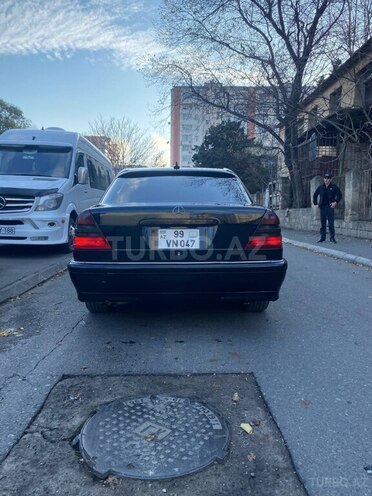 Mercedes C 230 1999, 372,000 km - 2.3 л - Bakı