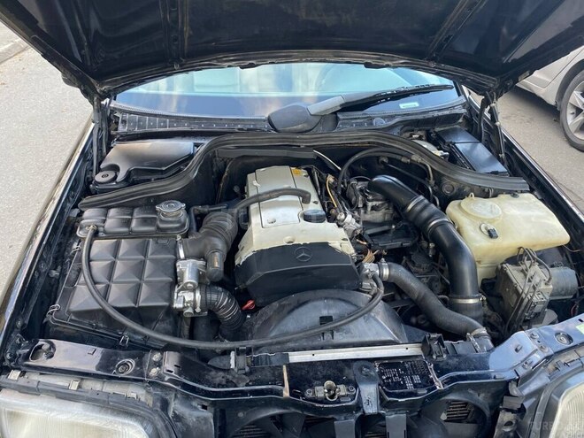 Mercedes C 230 1999, 372,000 km - 2.3 л - Bakı
