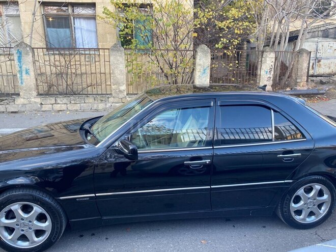 Mercedes C 230 1999, 372,000 km - 2.3 л - Bakı