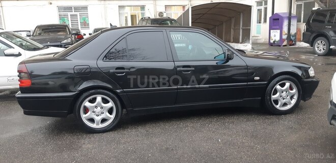 Mercedes C 230 1999, 390,000 km - 2.3 l - Bakı