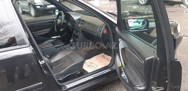Mercedes C 230 1999, 390,000 km - 2.3 l - Bakı