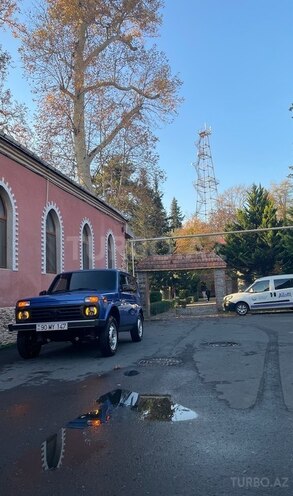 LADA (VAZ) Niva 2018, 131,000 km - 1.7 l - Zaqatala
