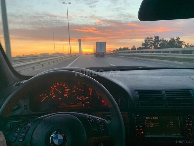 BMW 535 2001, 425,000 km - 3.5 л - Bakı