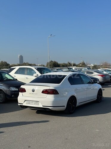 Volkswagen Passat 2014, 210,000 km - 1.8 l - Bakı