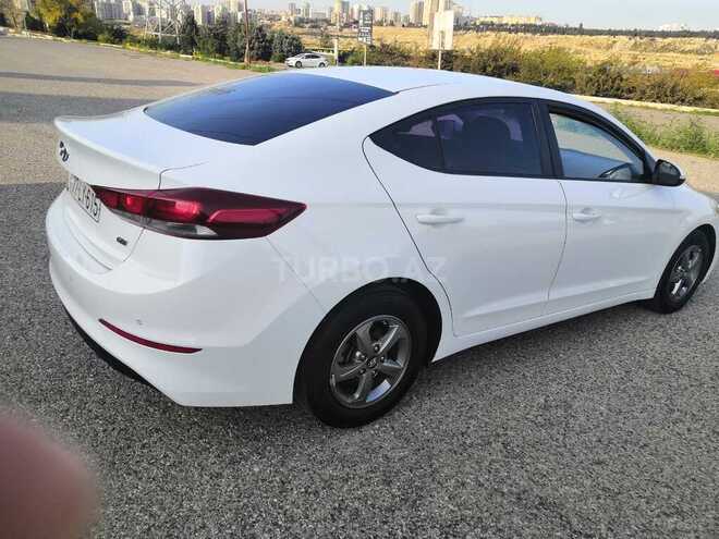 Hyundai Elantra 2015, 133,000 km - 1.6 л - Bakı
