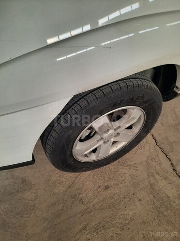 Kia Sportage 2008, 173,000 km - 2.0 l - Sumqayıt