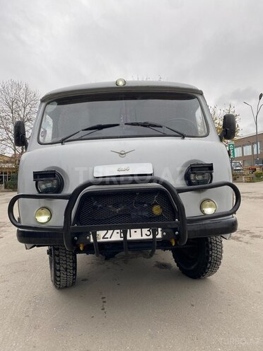 UAZ 452 1998, 252,000 km - 2.5 l - Xudat