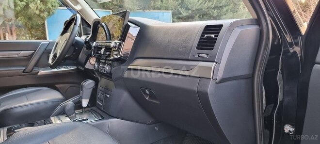 Mitsubishi Pajero 2015, 105,000 km - 3.8 l - Bakı