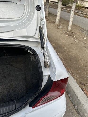 Ford Focus 2003, 196,000 km - 2.0 л - Bakı