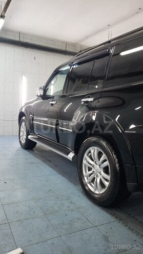 Mitsubishi Pajero 2015, 105,000 km - 3.8 l - Bakı