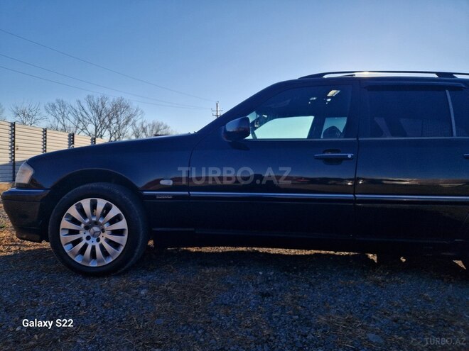 Mercedes C 240 2000, 133,336 km - 2.4 л - Şəmkir