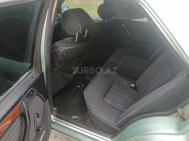 Mercedes E 300 1991, 668,560 km - 3.0 л - Bakı